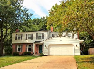 1668 Mohican Rd, Stow, OH 44224