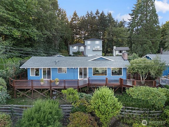 5th image of 2141 Beverly Beach Drive NW