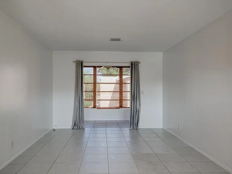 2111 NE 1st Ct #203 — Photo 9