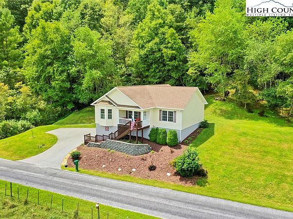 3rd image of 275 Twin Bridges Drive