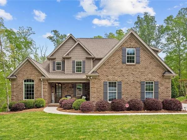 363 Riverwood Dr, Lewisville, NC 27023