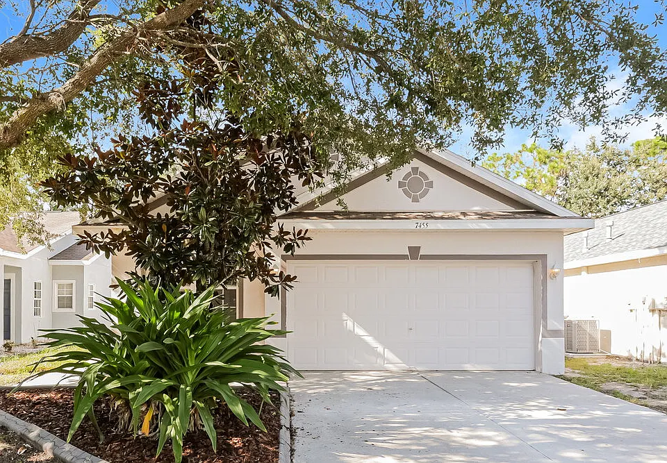 7455 Oxford Garden Cir