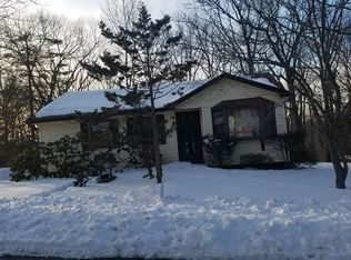 126 Vermont Trl, Hopatcong, NJ 07843