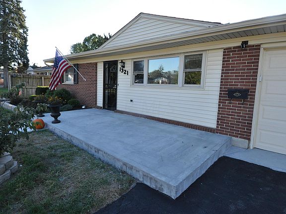 2nd image of 1321 Striebel Ave