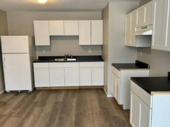 12380-82 100TH ST, 12380 100th St #B-1, Postville, IA 52162