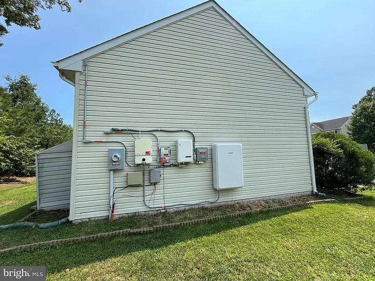 47 Summerfield Ln — Photo 23
