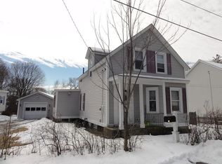 29 Stavely St, Lowell, MA 01852