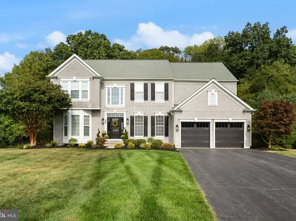 206 Sullivan Dr, Mickleton, NJ 08056