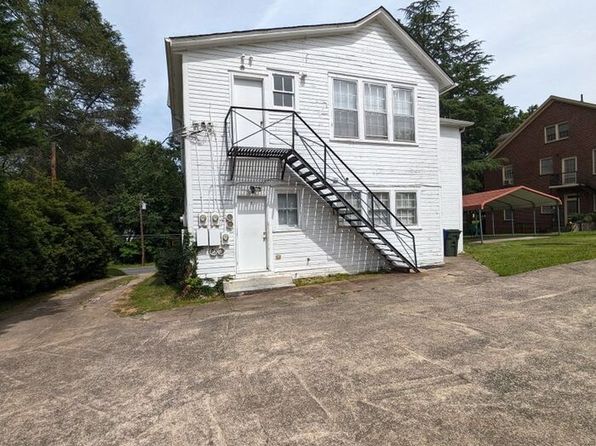 317 3rd St NW UNIT 4