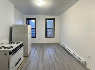 27 Orchard St #5R, New York, NY 10002