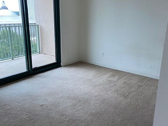 3rd image of 300 S Duval St Unit 1504