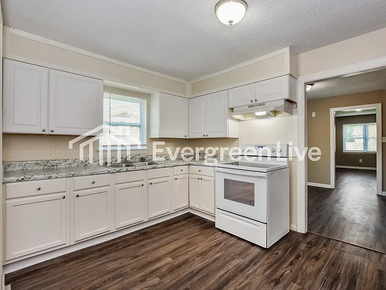 3206 Delicado Dr NW — Photo 6