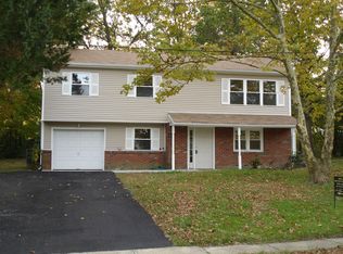 921 Stafford Dr, Toms River, NJ 08753