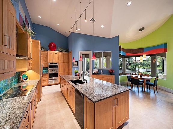 5th image of 27230 Ibis Cove Ct
