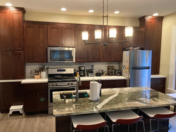 262 Henry Ave SE APT 1, Grand Rapids, MI 49503