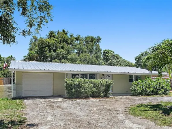 675 69th Ave S, Saint Petersburg, FL 33705