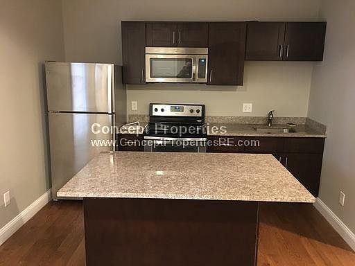2nd image of 100 Boston St #2