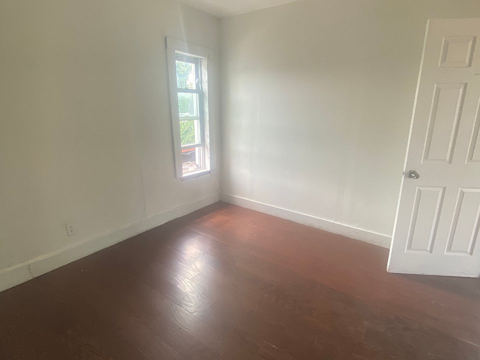 2nd image of 2186 Fillmore Ave