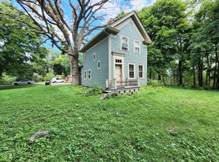 38W596 Highland Ave, Elgin, IL 60124