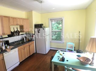 394X3 Centre St #3, Jamaica Plain, MA 02130