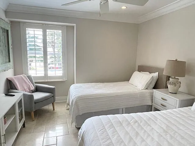 2502 Fairway Dr N — Photo 10