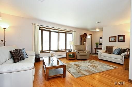 2nd image of 5412 Avery Pl