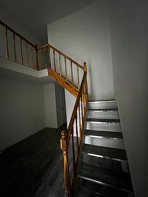 Rented by Avenues Real Estate | media 7