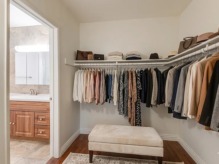 4311 Coldwater Canyon Ave #4 — Photo 2