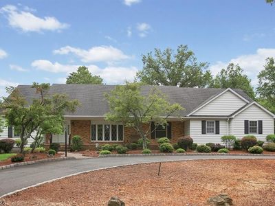 456 Van Holten Rd, Bridgewater, NJ, 08807