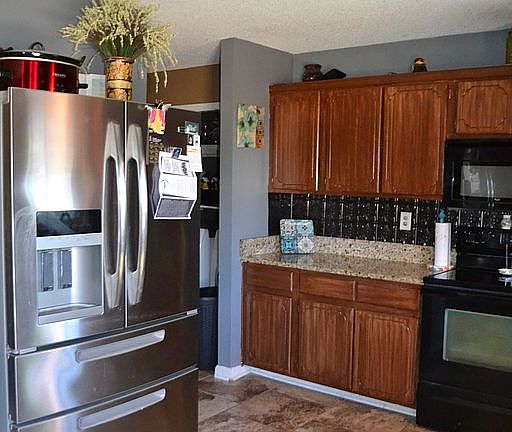 5th image of 4506 Jamaica Pl