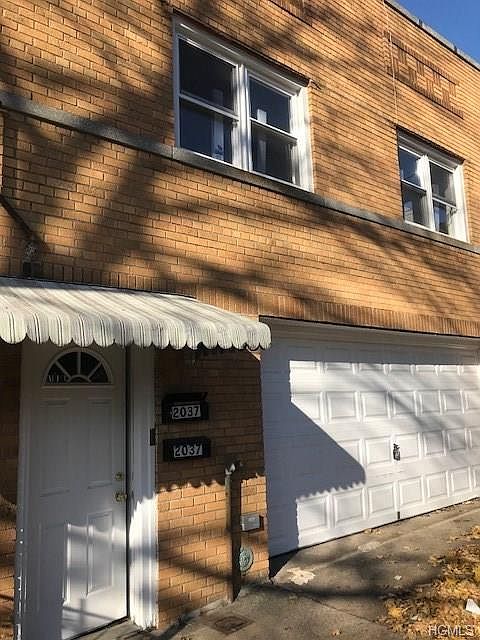 1st image of 2037 Radcliff Ave