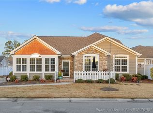 176 Nandina Ct, Fayetteville, NC 28311