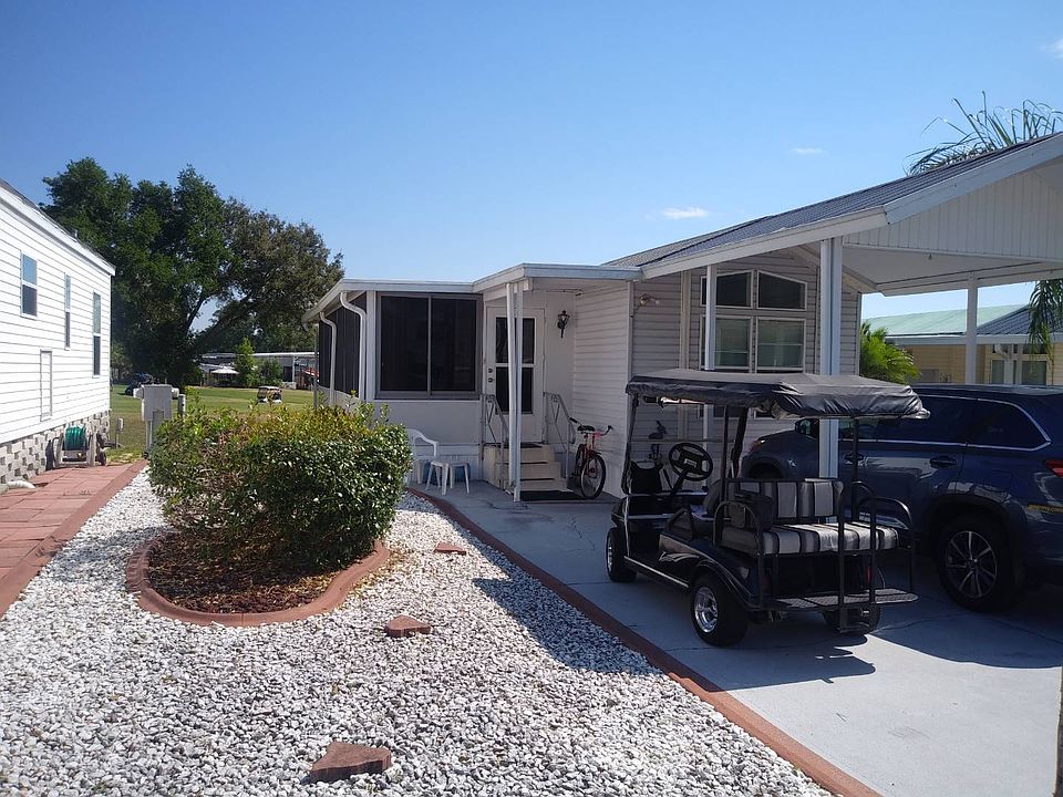 1st image of 388 Golf View Dr