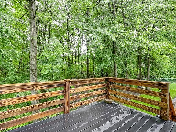 5th image of 653 Diamond Cir