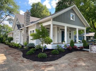 40 E Elizabeth St, Skaneateles, NY 13152