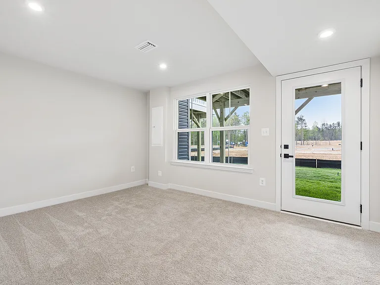 473 Wild Poppy Dr — Photo 8