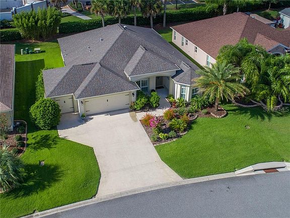 2nd image of 2470 Underhill Ct