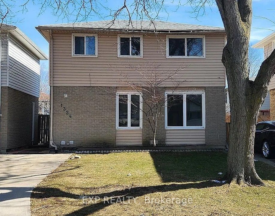 1st image of 1324 Copperfield Pl