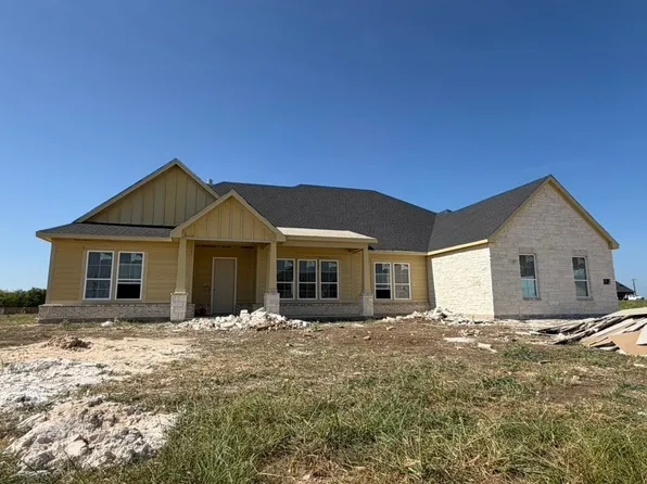 12405 Crystal Dr, Krum, TX 76249