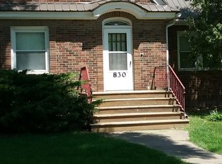 830 Newton Rd, Iowa City, IA 52246