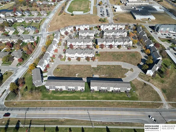 6812 S 181st Ct, Omaha, NE 68135