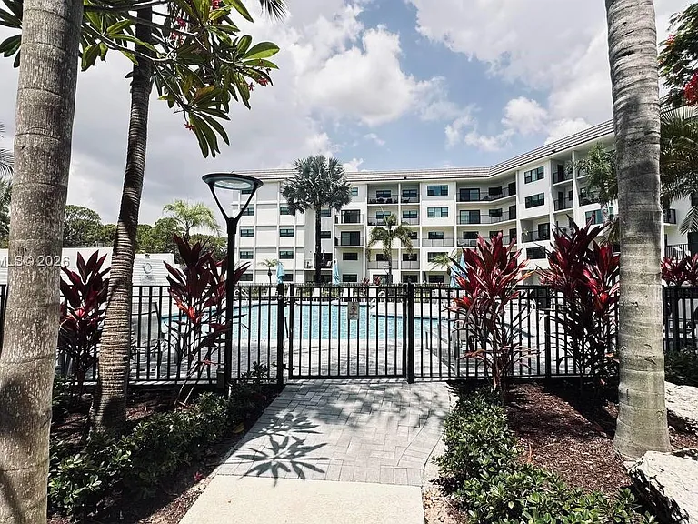 900 River Reach Dr #404 — Photo 36