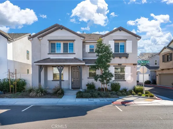 1762 Park Place Ln, Riverside, CA 92501