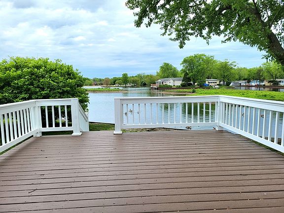 2nd image of 1053 Lakeview Rd #267