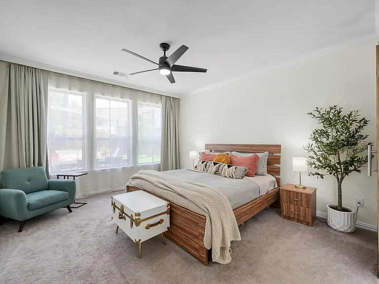508 Loft Ct — Photo 23