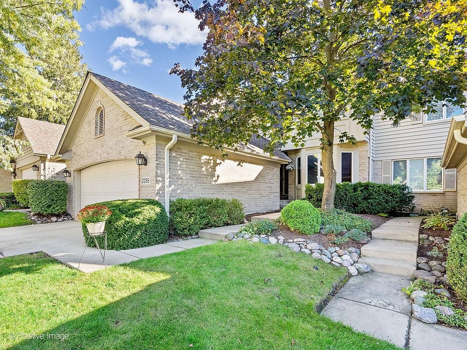 1st image of 2255 Durand Dr
