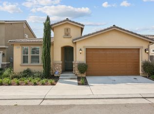 2039 E Makenna Dr, Fresno, CA 93730