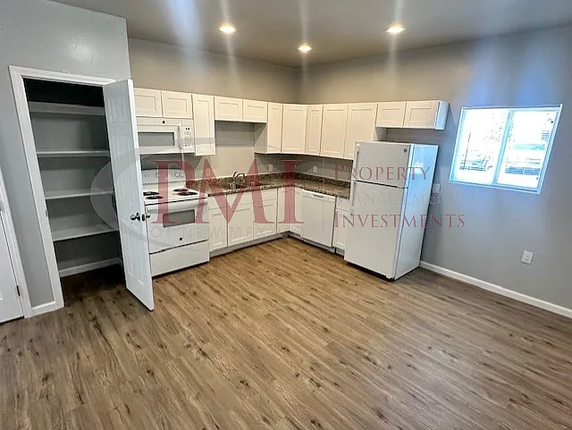 2250 Locust Street #2 — Photo 8