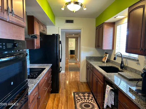 100 W MARYLAND Avenue #O2, Phoenix, AZ 85013