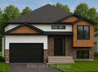 43 Deerfield Dr, Quinte West, ON K8V0B2